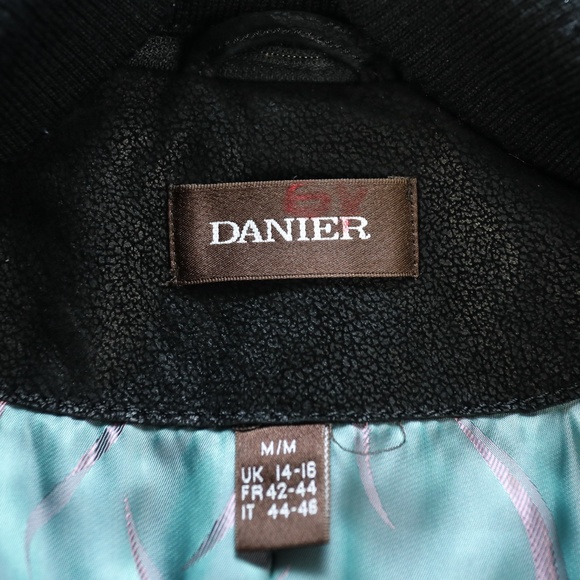 DANIER SHEEP SKIN BOMBER JACKET - Picture 3 of 9